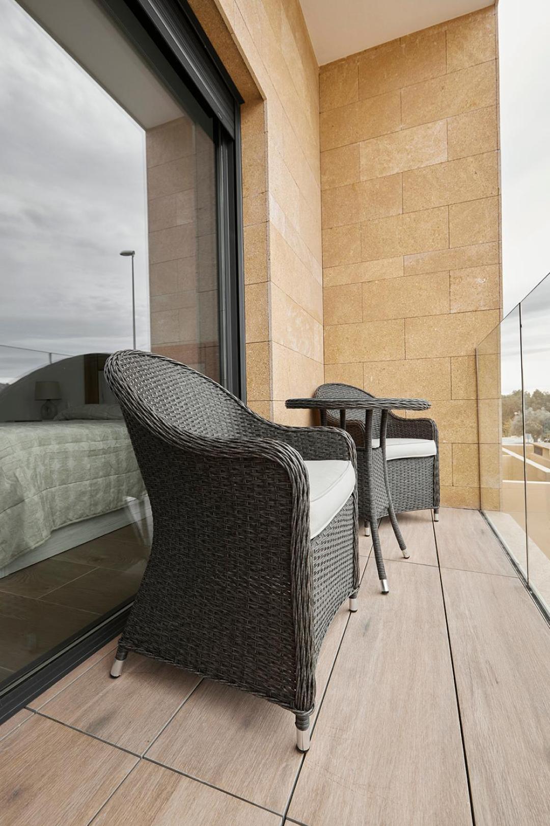 Allonbay Village Spa By Maracasa-Rentals บิยาโฮโยซา ภายนอก รูปภาพ